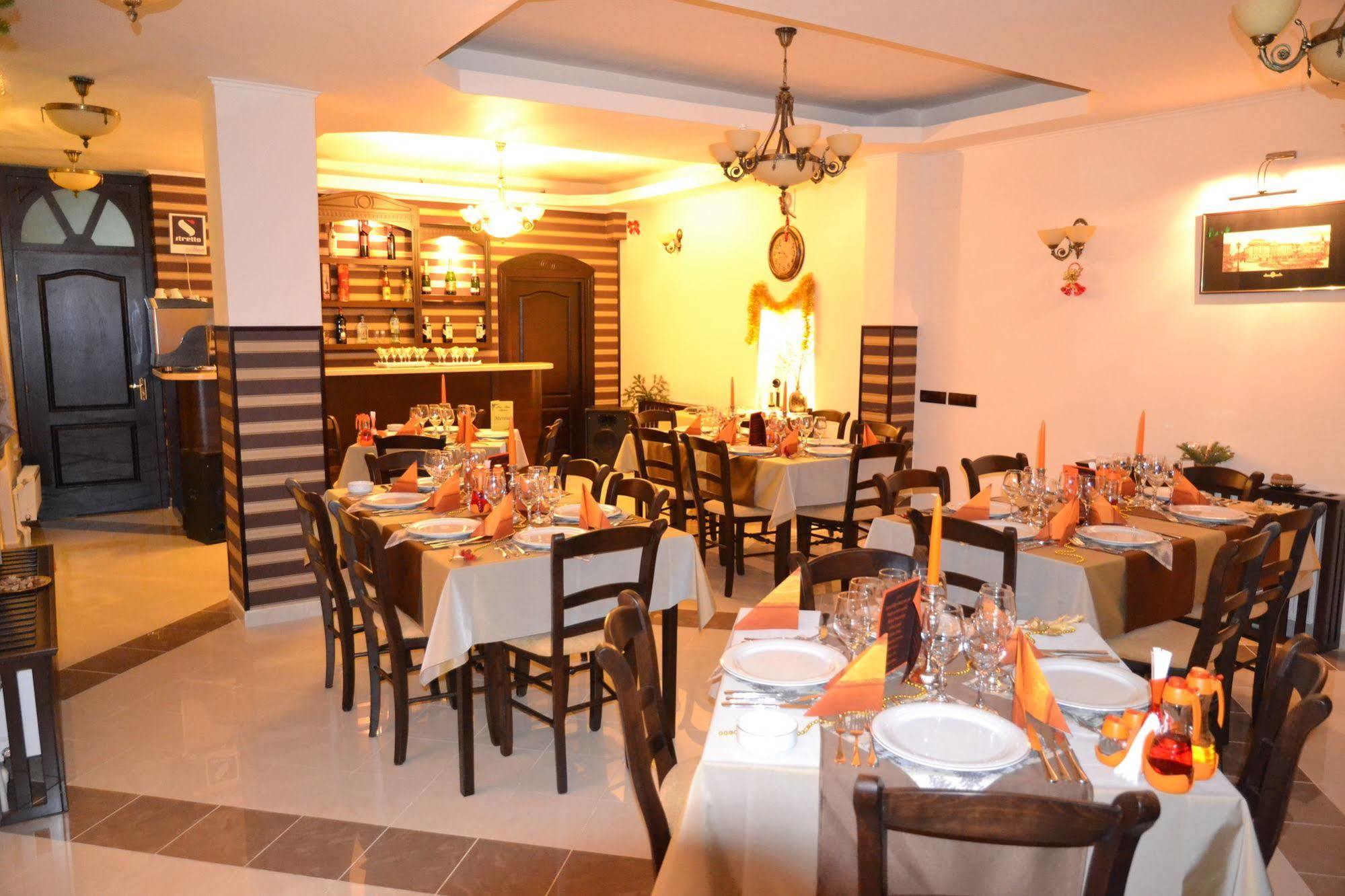 Porto Franco Residence Brăila Extérieur photo